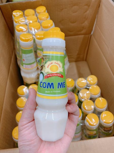 Cơm mẻ đóng chai