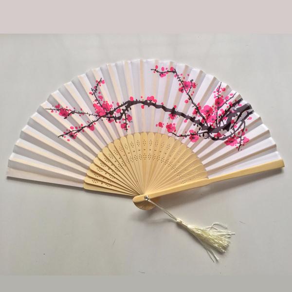 Quạt cổ trang đào đỏ nền trắng loại 2 đồ cổ trang trung quốc cổ phong cổ đại Quạt xếp cầm tay phong cách Trung Quốc