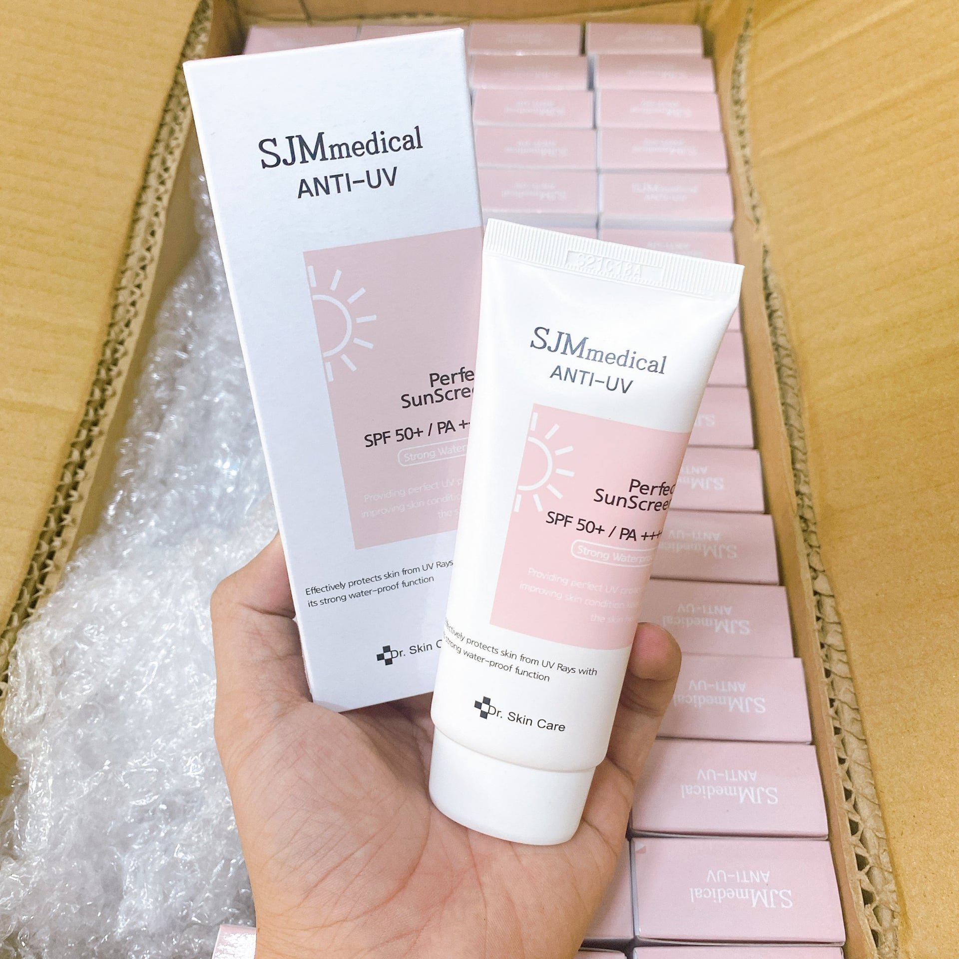Kem Chống Nắng Chống Nước SJM medical Anti-UV Sunscrean SJM medical SJMmedical