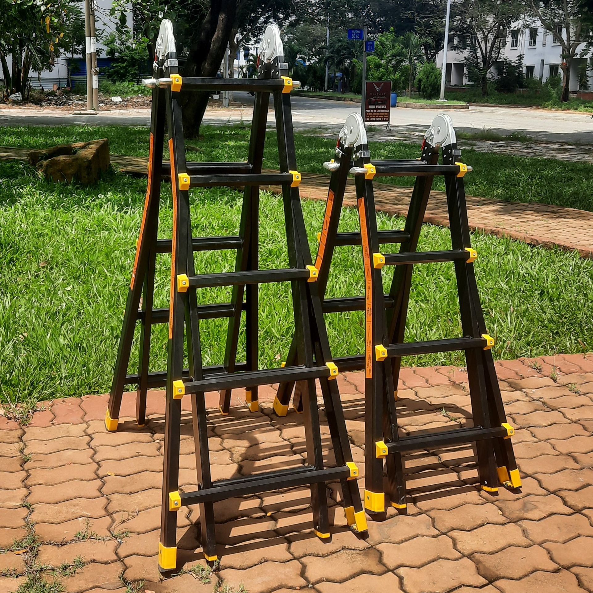 Thang nhôm rút trượt chữ A 1.8m - 2m - 2.5m - 3m Nakata hợp kim nhôm 6030 ổ sung khóa chống rung lắc