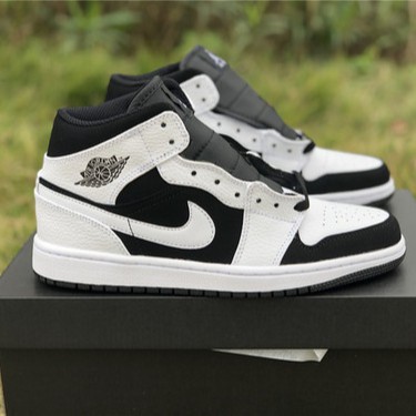Giày thể thao sneaker jodan MID Trắng đen cao : )