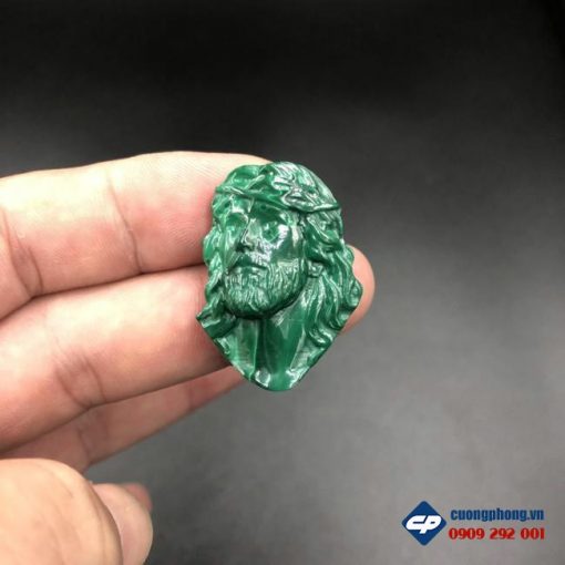 Mặt dây Đức Chúa Giesu đá Lông Công Malachite CP397