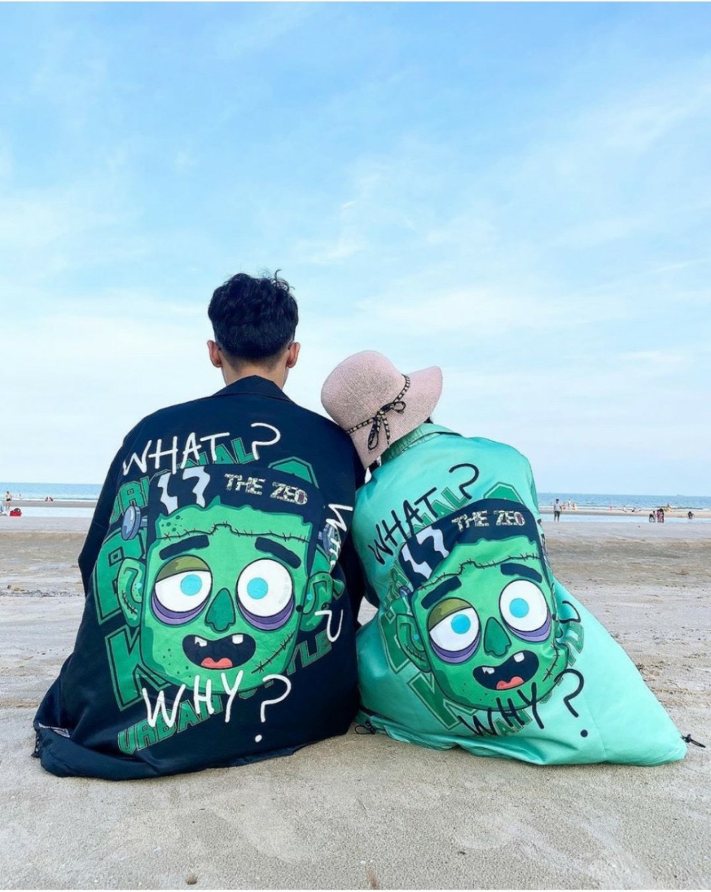 [HCM]Áo Khoác Dù Teen Mặt Quỷ In Chữ What? Why? Cổ Bẻ Dây Khóa Kéo Cực Chất- Anna Shop