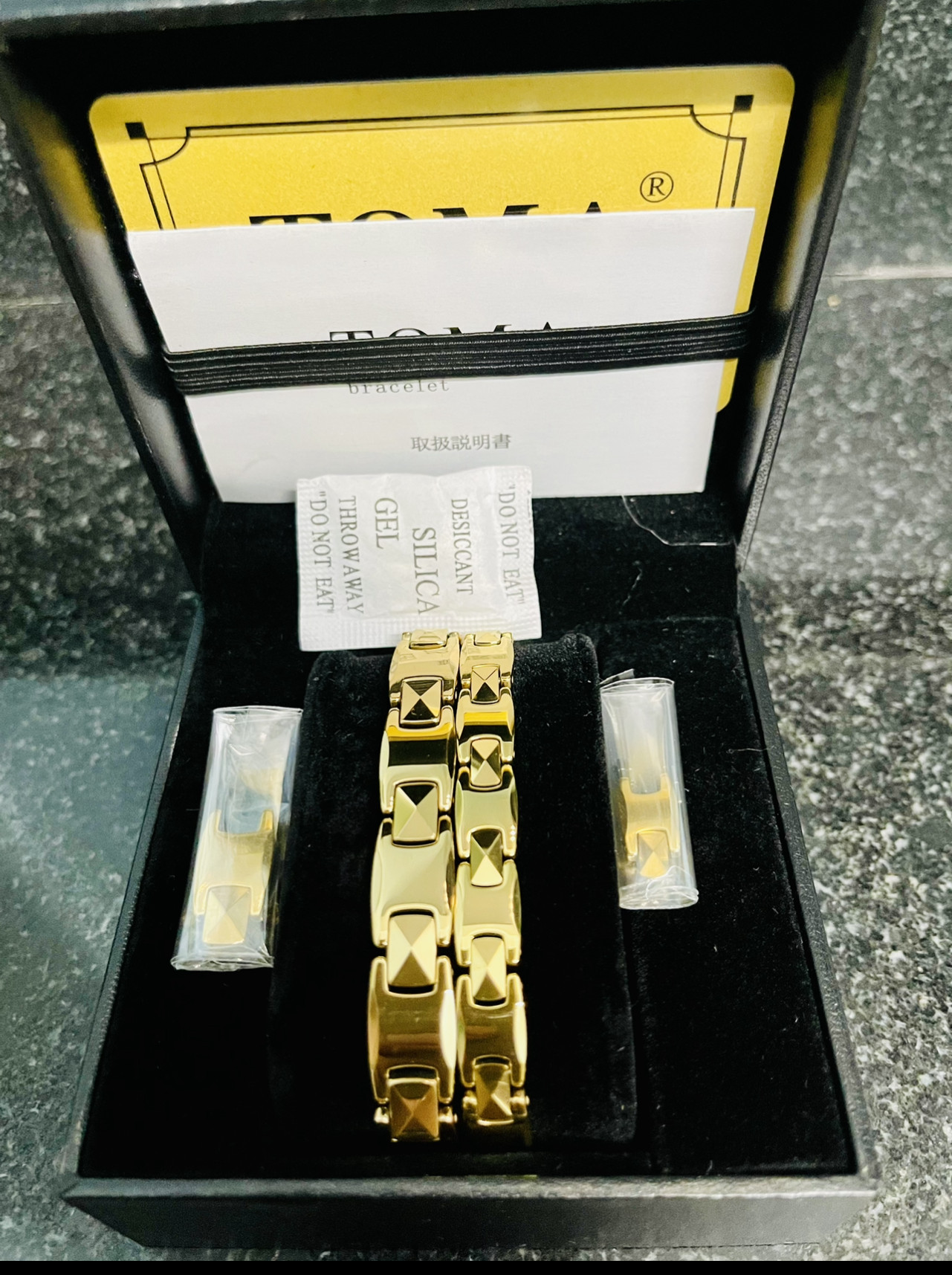 Vòng tay điều hoà huyết áp