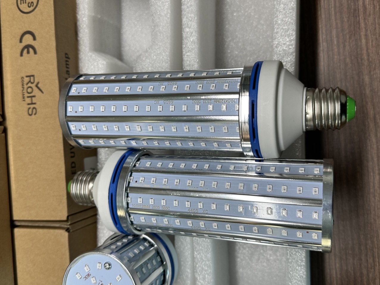 Bóng đèn uvc led 35w diệt khuẩn bóng đèn cực tím diệt khuẩn không khí bóng đèn tia uv chân xoáy