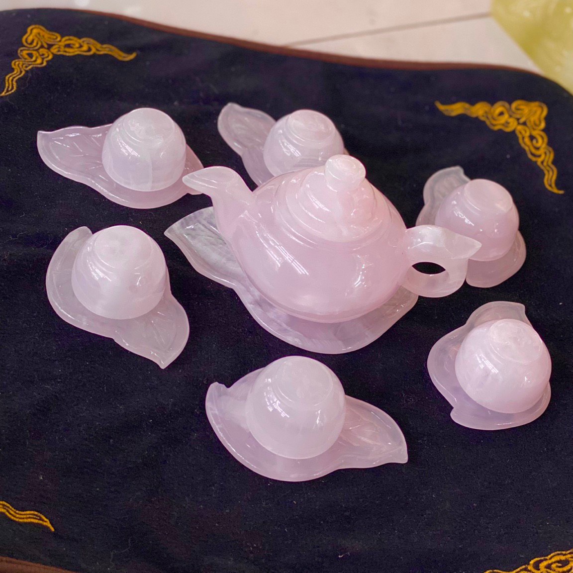 Bộ ấm chén , ấm trà đá ngọc hoàng long & đá ngọc Onyx tu nhien có kiểm định
