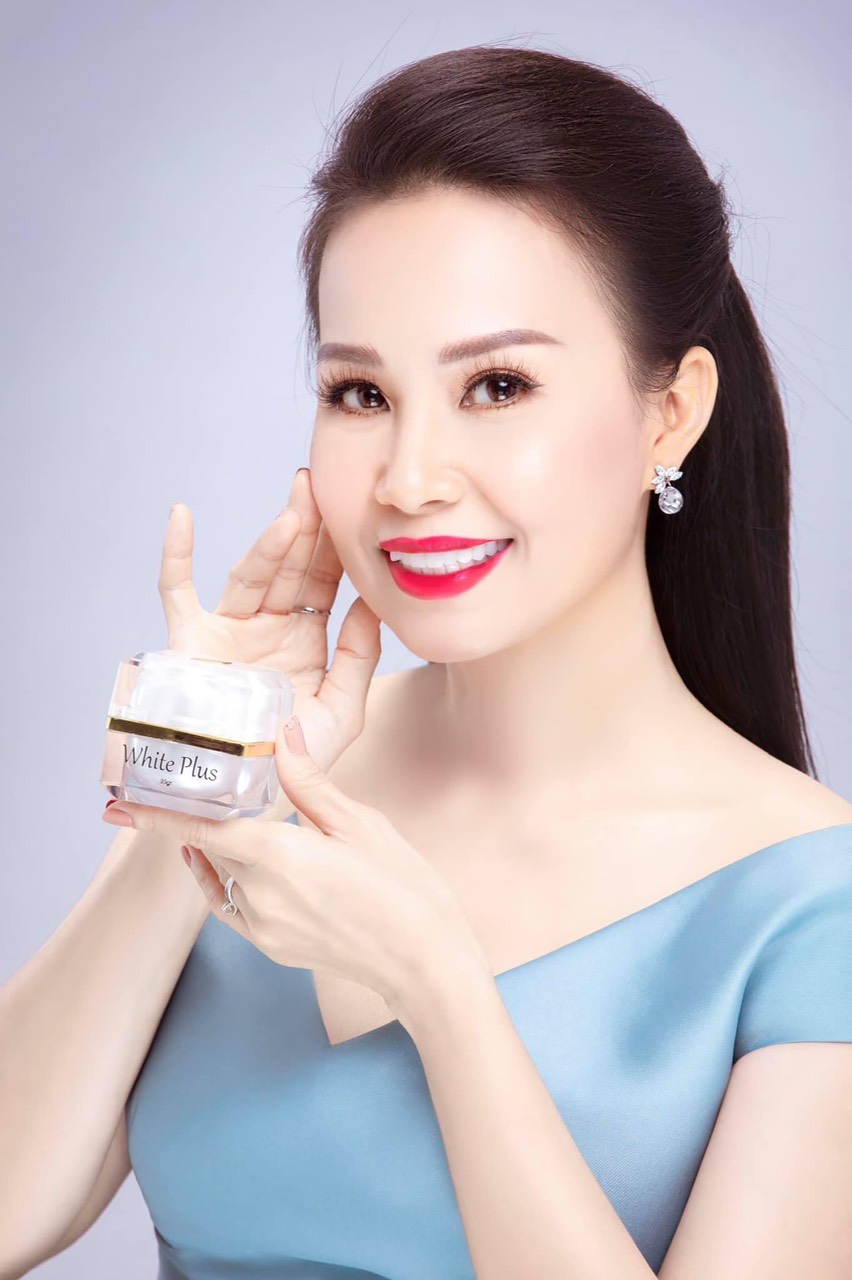 Kem Dưỡng Trắng Da Face Lười Thượng Hạng Queenie Skin