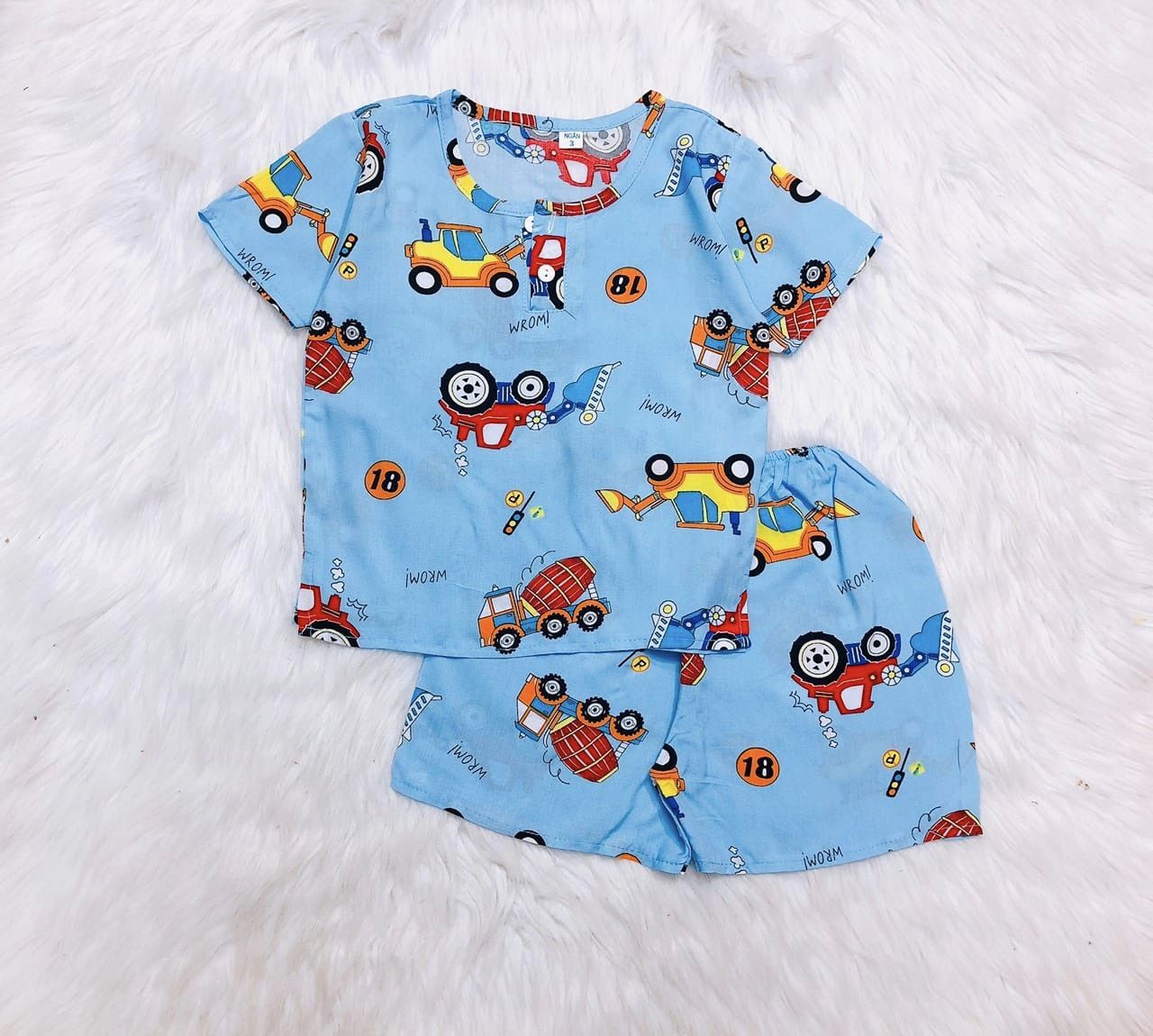 Đồ Bộ Cao Cấp Tole(Ton) Lanh Trẻ Em Bé Trai Quần Ngắn Tay Ngắn Size 2XL (41-44Kg)1- Mẫu Ngẫu Nhiên