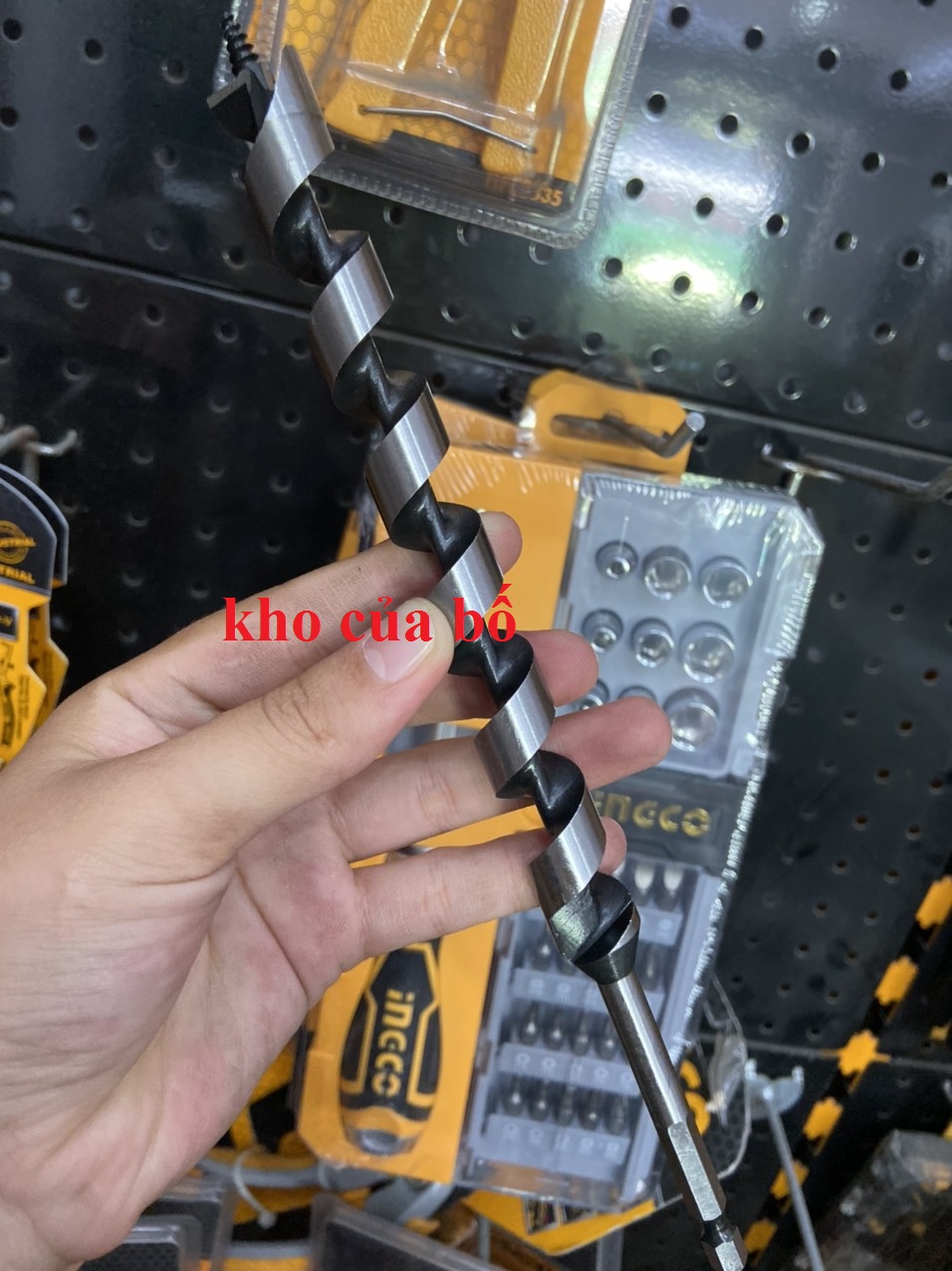 Mũi khoan gỗ xoắn ốc 16x235mm ingco dbw3221601