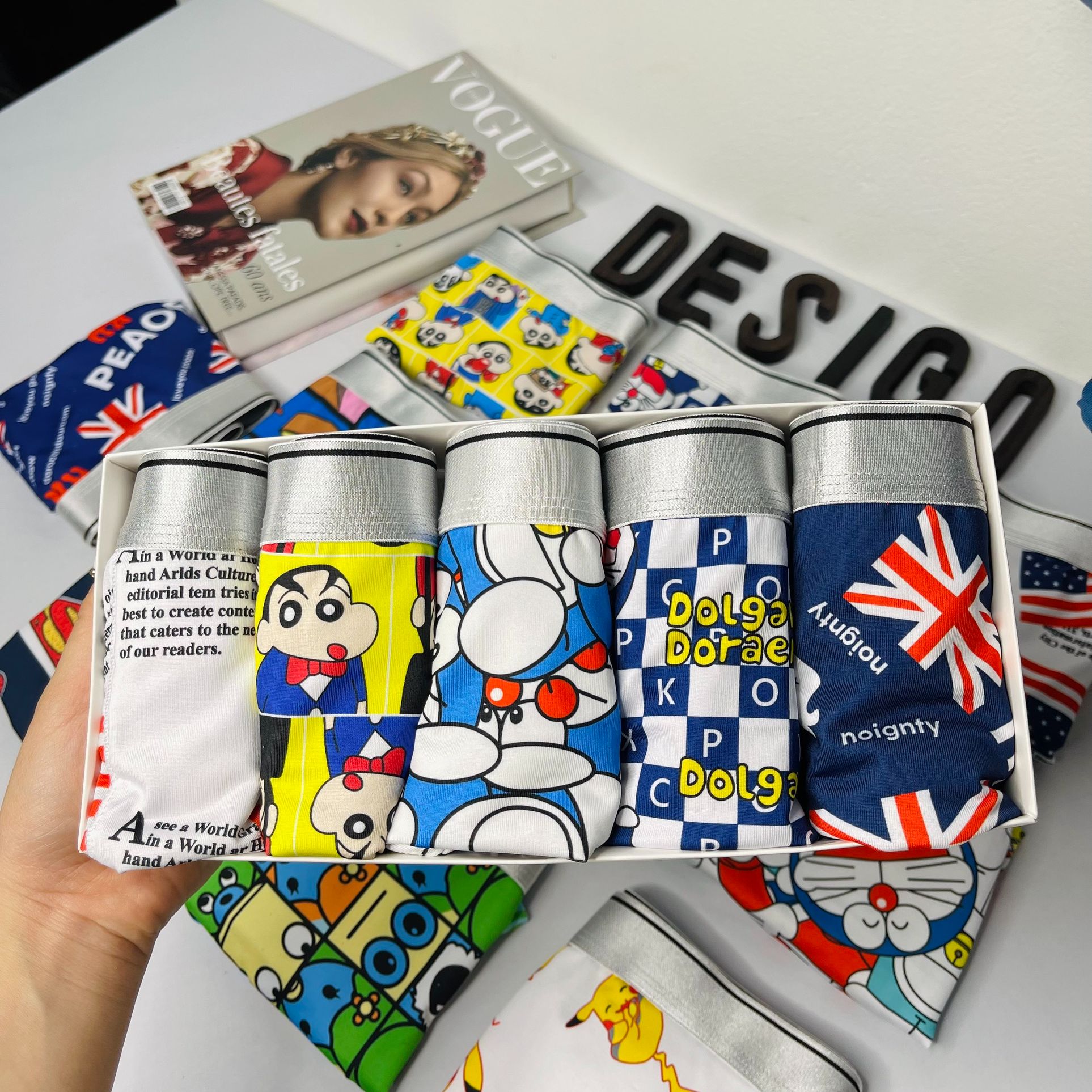 Quần lót nam, sịp đùi boxer thun lạnh cao cấp in hình họa tiết Đoremon,Shin bút chì, Lá cờ - Shop KINGBOXER