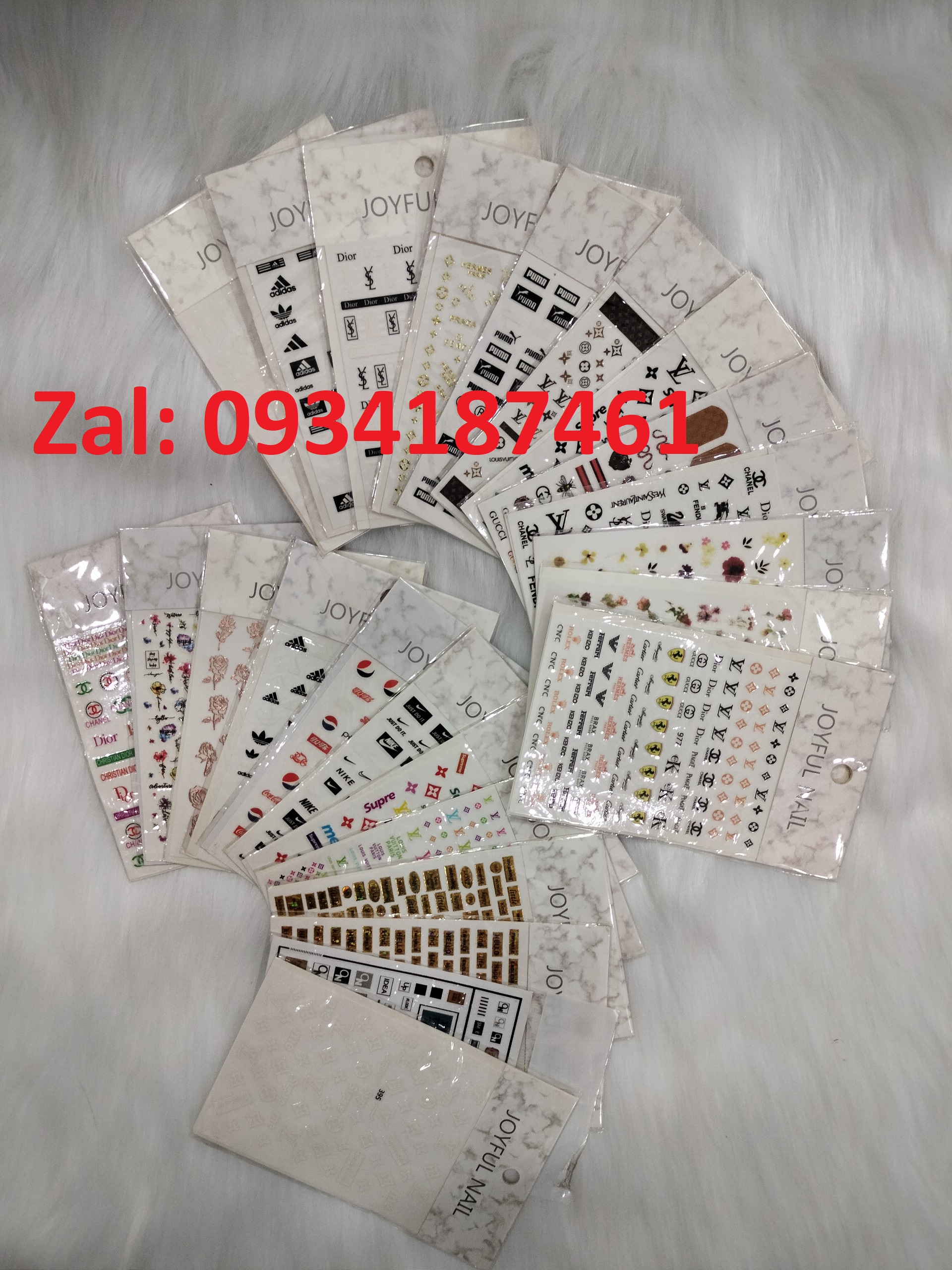 Sticker lấp lánh trang trí móng