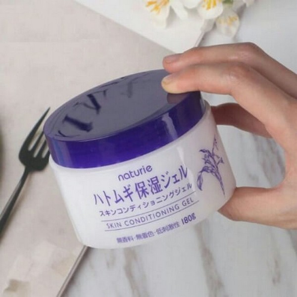 Kem dưỡng Naturie Hatomugi Skin Conditioner Gel 180g