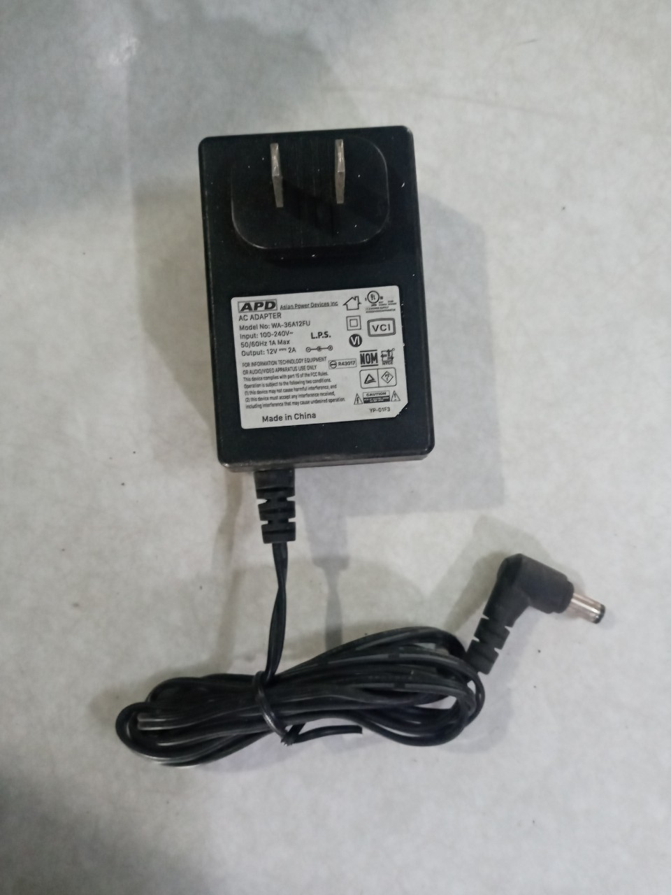 Adapter nguồn 12V 2A APD hàng Zin bãi chất lượng cho Camera, led..