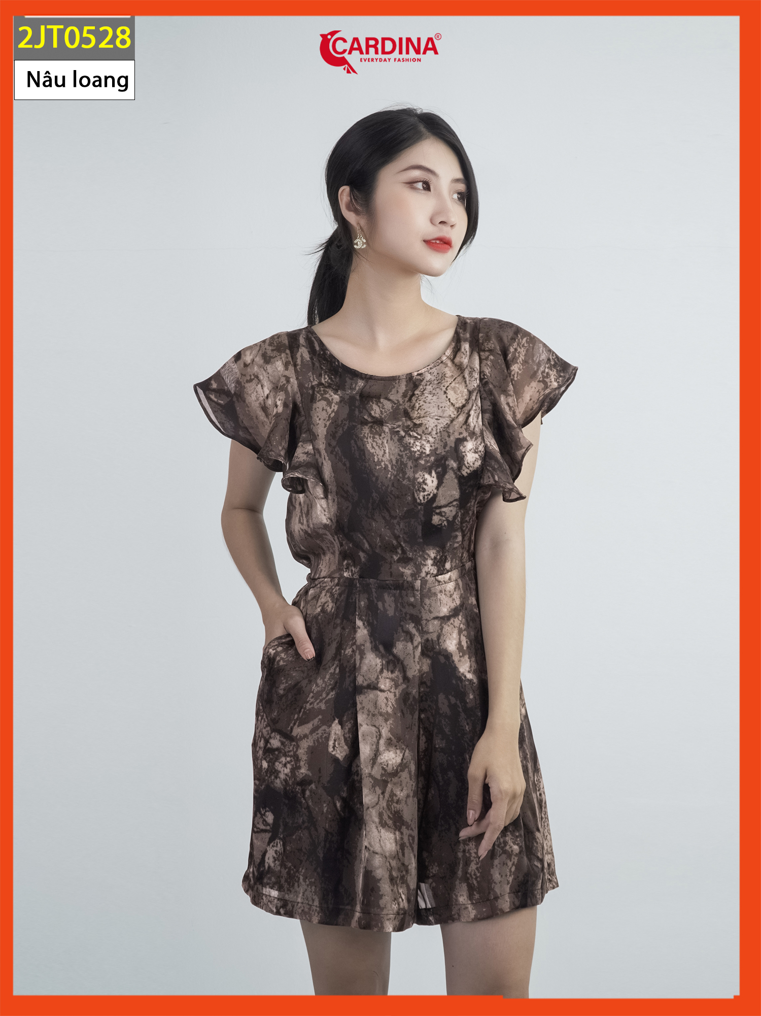 Đồ bộ nữ 𝐂𝐀𝐑𝐃𝐈𝐍𝐀 chất lụa mango cao cấp jumpsuit tay áo cánh tiên quần đùi họa tiết 2jt05