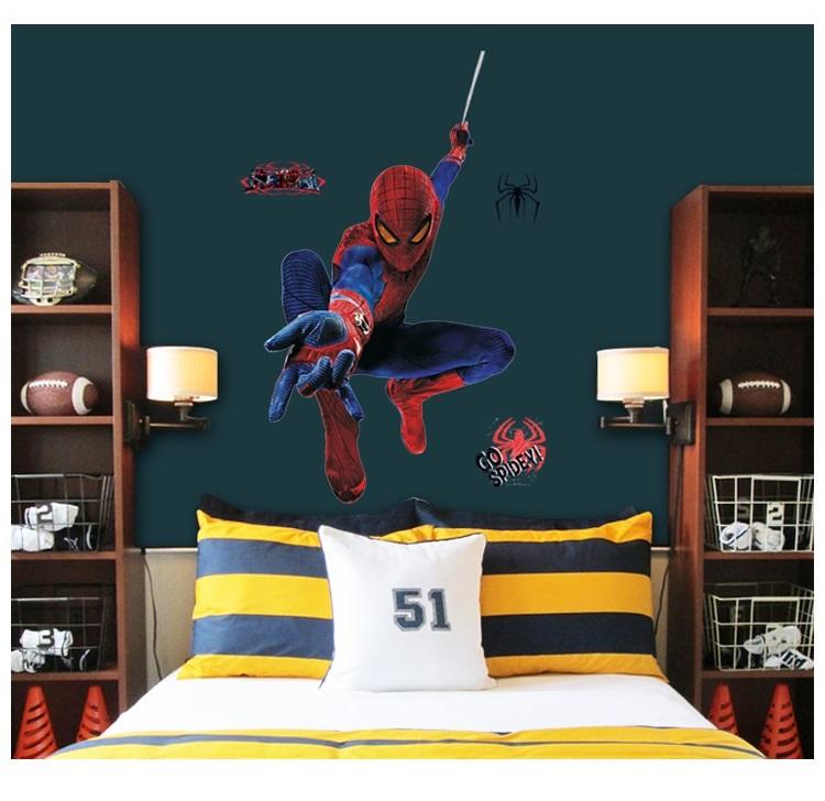 Decal dán tường hình dán tường trang trí mẫu siêu nhân anh hùng người nhện. Decal in trên chất liệu PVC, có keo sẵn ở mặt sau, chỉ cần lột ra và dán.