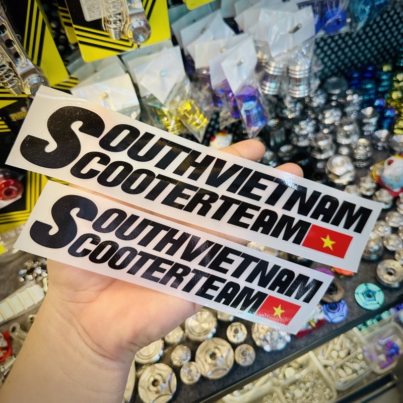 Tem decal in siêu trong có chữ south vietnam cho ae trang trí cac loại xe
