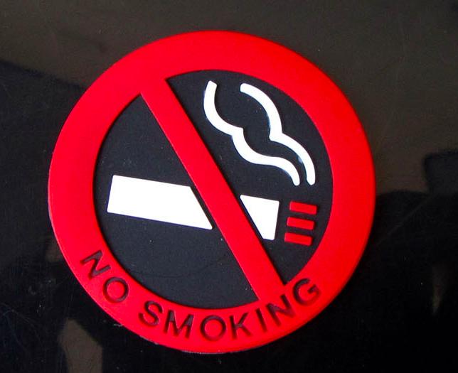 [HCM]Miếng Dán Sticker No Smoking Dán Trên Ô Tô/ Xe Tải