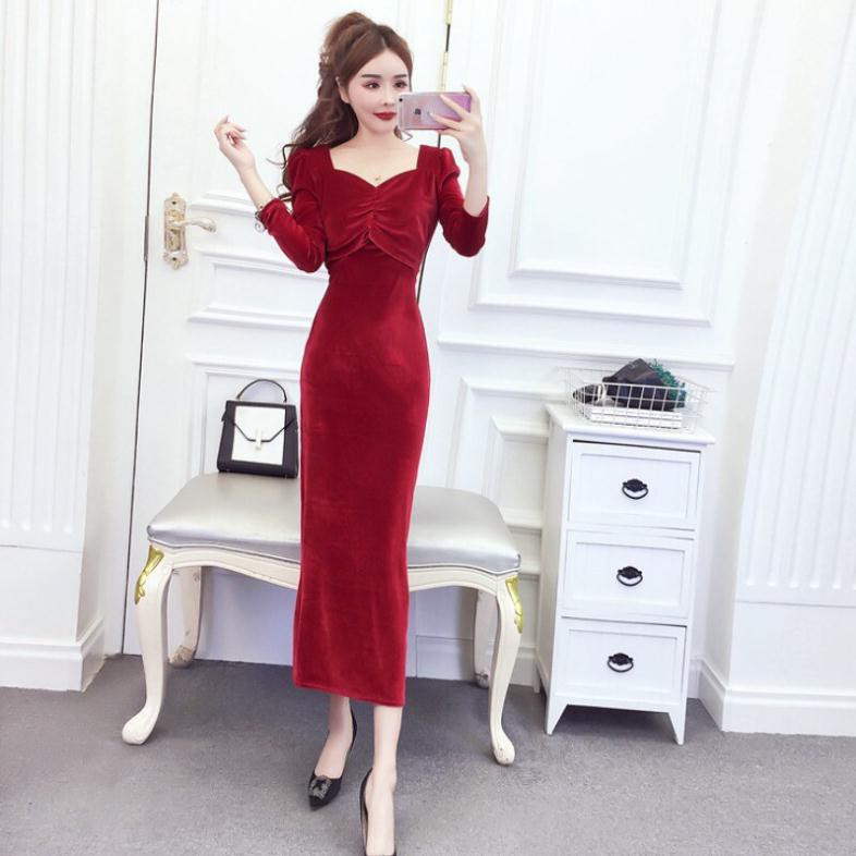 Váy nhung dáng dài cổ rún