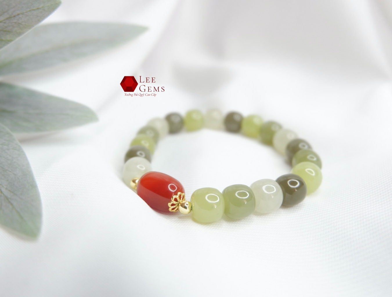 Vòng Tay Ngọc Hoà Điền Tự Nhiên Kết Hợp Charm Lu Thống Cực Sang, Dành Cho nữ