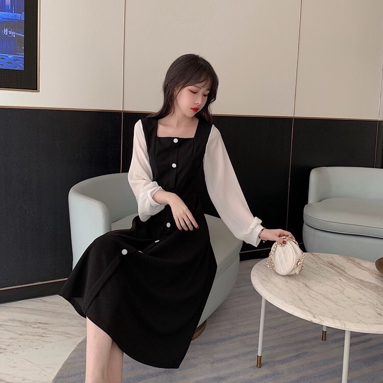 Đầm suôn cổ vuông đính nút phối tay trắng cực hot