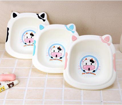 Chậu rửa mặt cho bé hình chú bò sữa đáng yêu
