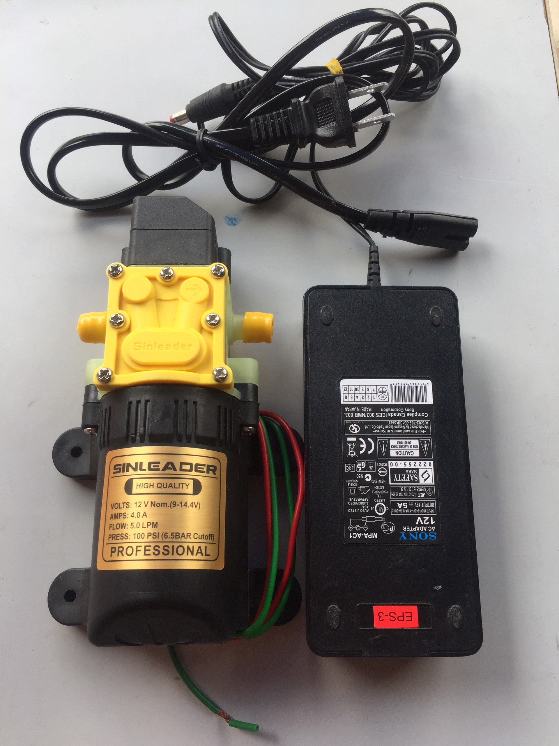 Máy bơm mini 12v sinleader dùng cho phun sương tưới cây