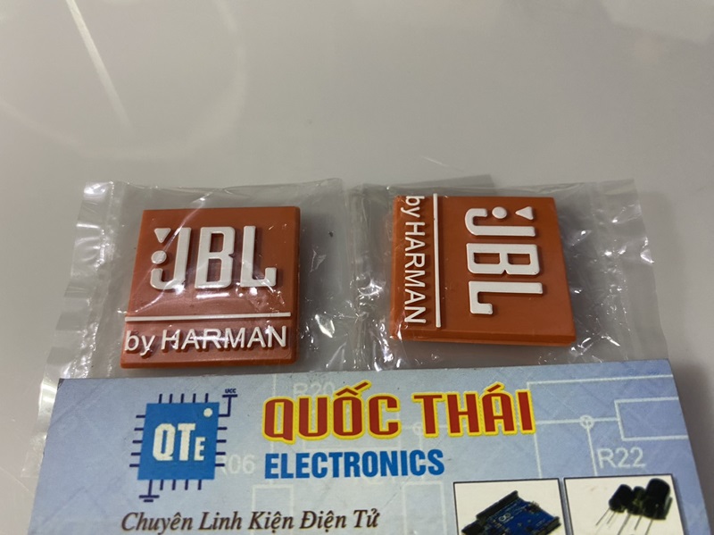 Tem loa jbl màu cam nhỏ