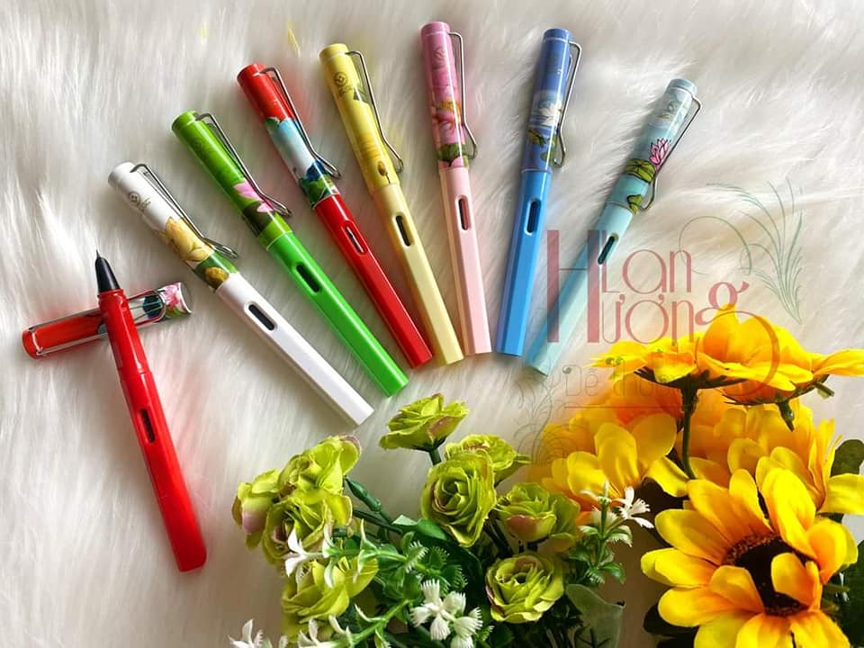 Bút Leta hoa sen ngòi kim tinh êm trơn thanh đậm nhẹ