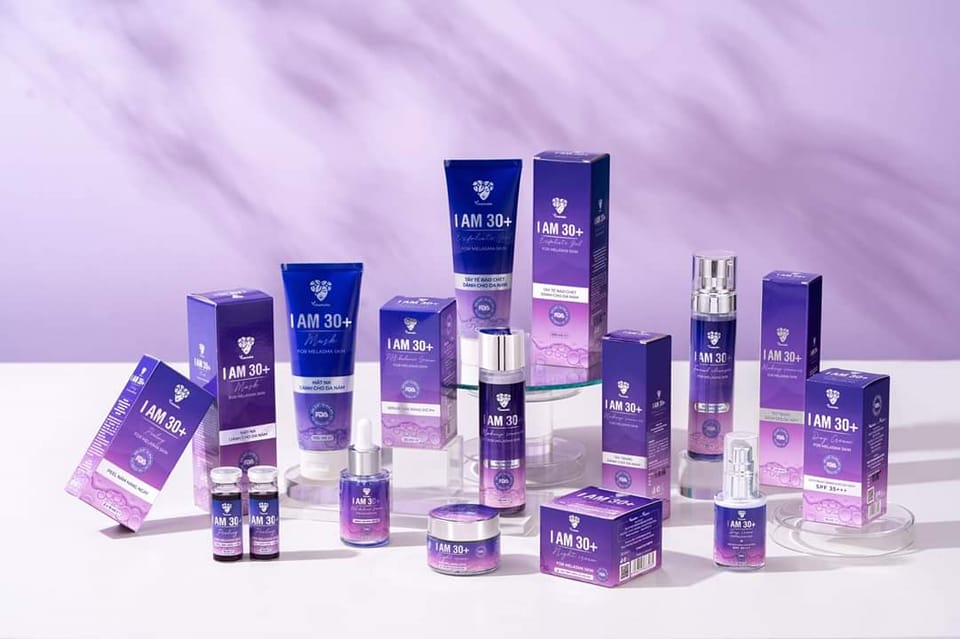 Bộ sản phẩm hỗ trợ điều trị nám, tàn nhang I Am 30 +
