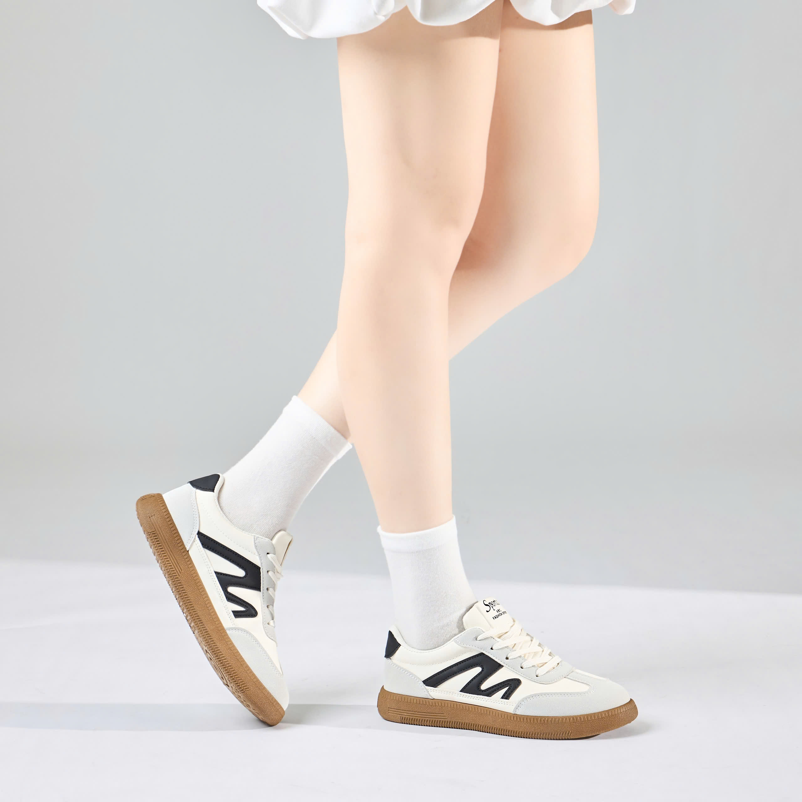 Giày Thể Thao Nữ MWC A292 - Sneaker Nữ Phối Sọc Màu Phong Cách Trẻ Trung Năng Động