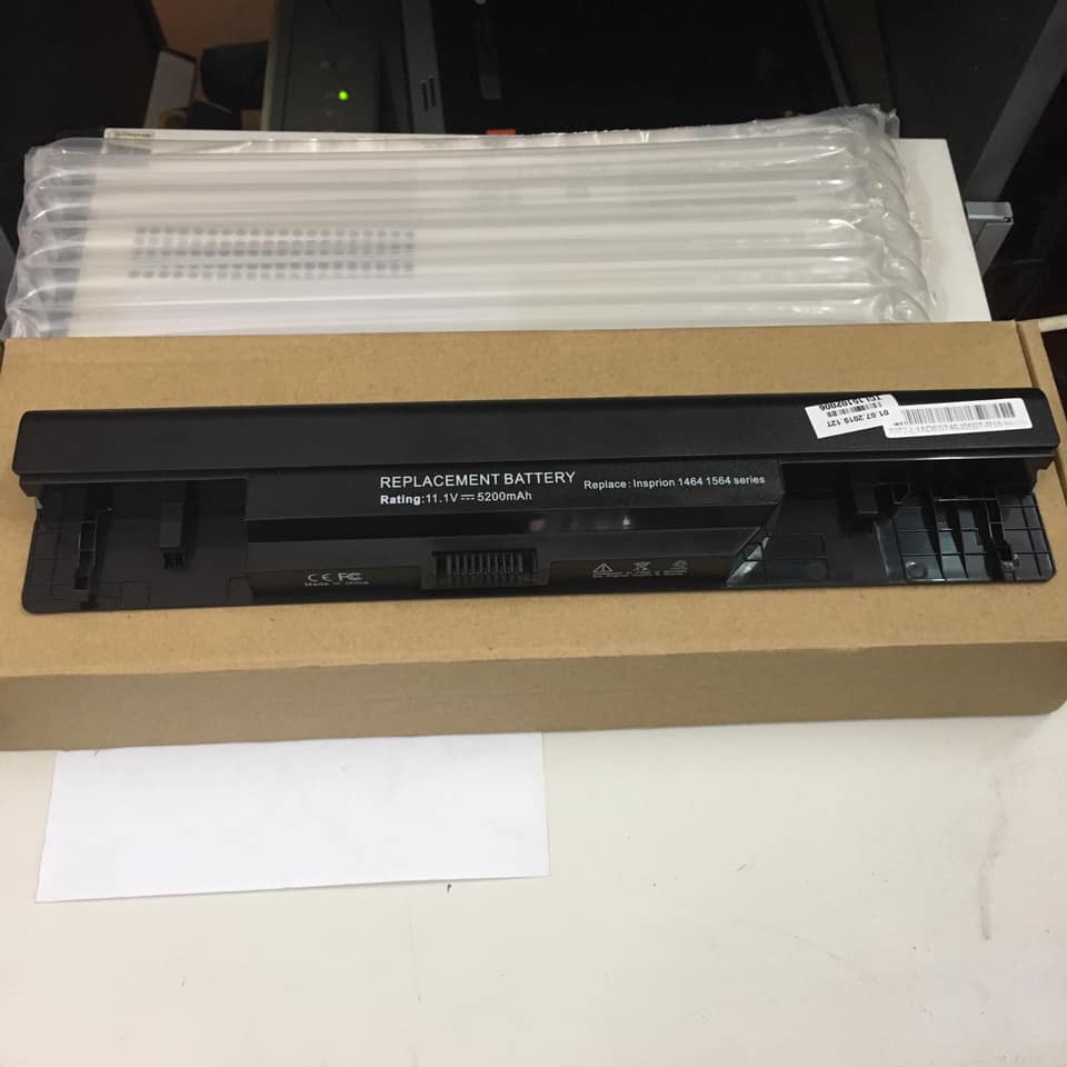 Pin laptop dell inspiron 1464 1564 1764