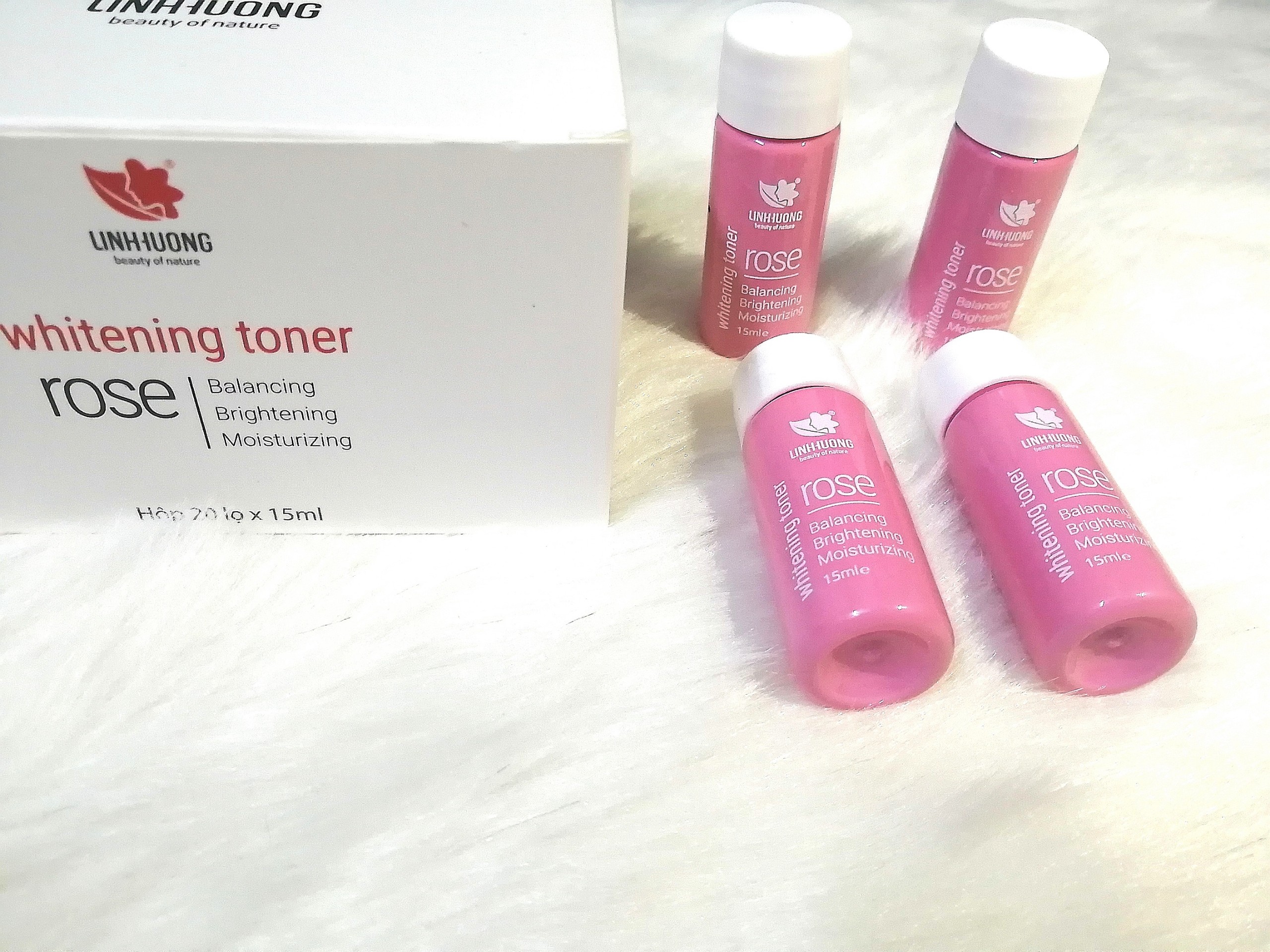 Nước hoa hồng mini