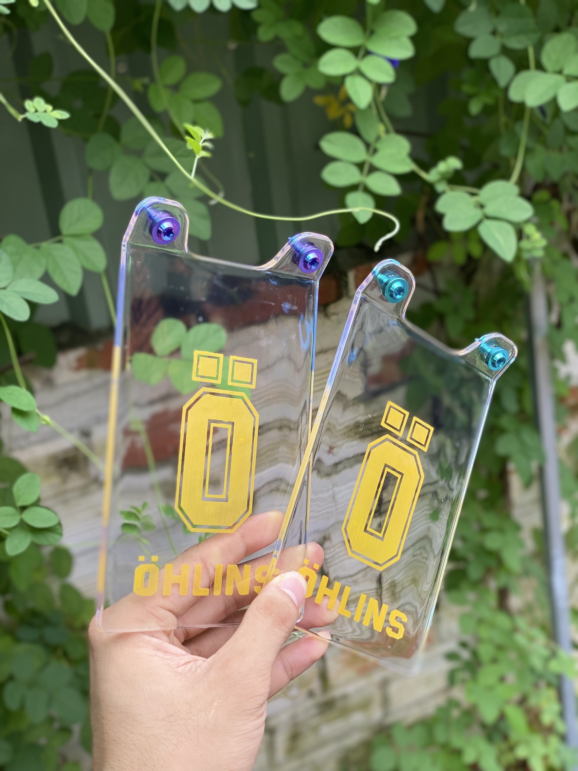 Mica che phuộc  OHLIN loại dày 4mm Gắn Ex winner tặng 2 ốc GR5 TITAN