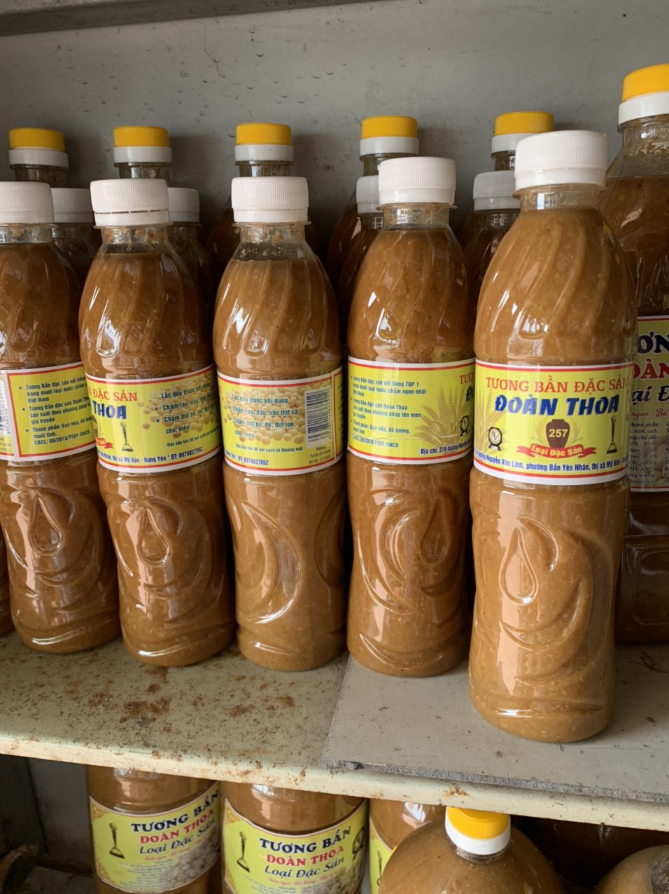 Tương Bần đặc sản Hưng Yên chính gốc Bần Yên Nhân,  màu vàng, sánh mịn, thơm ngon đậm đà, đặc sản Miền Bắc - Chai 500ml