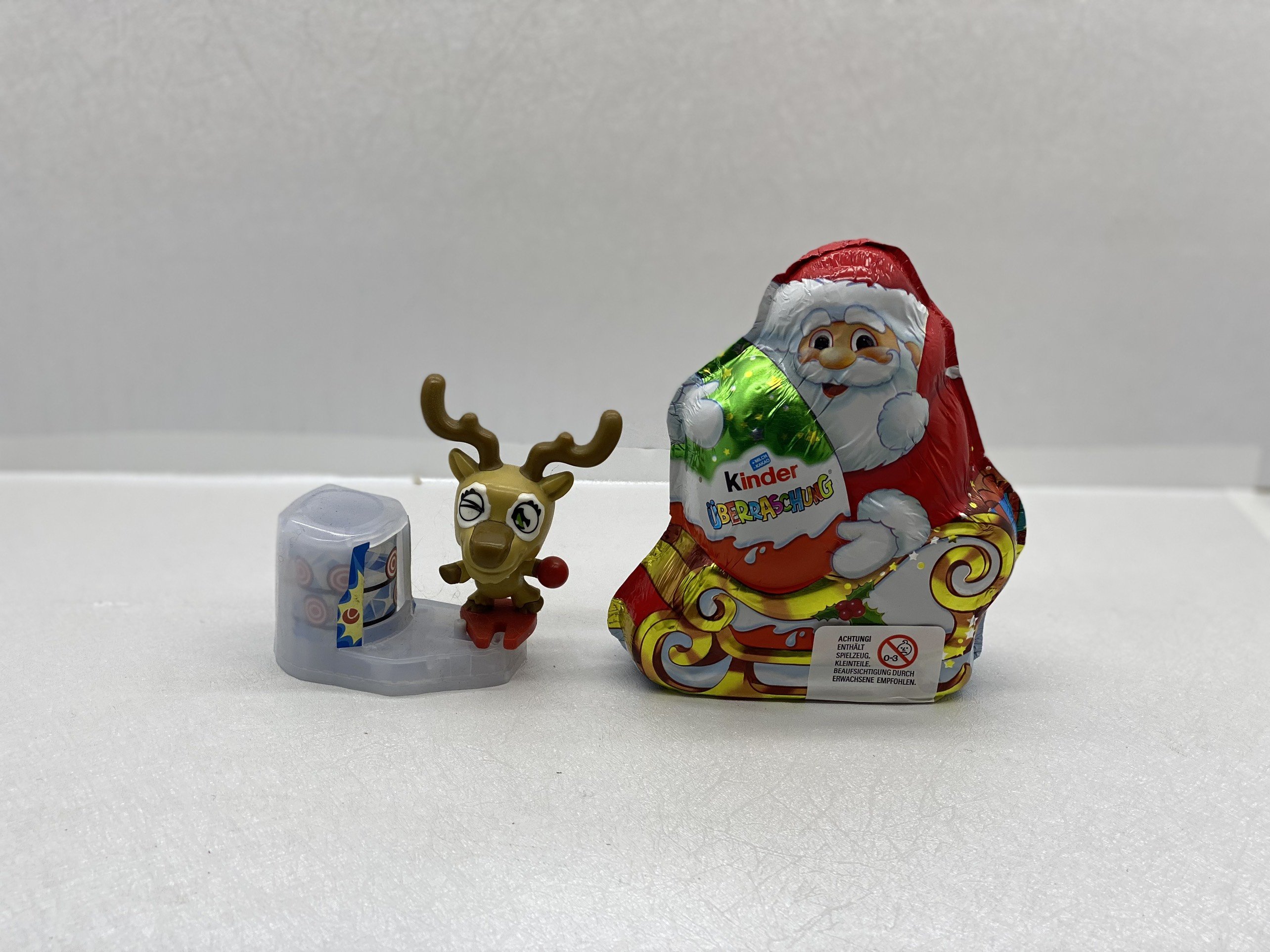 Socola Kinder hình ông già NoeL, người tuyết - Đức