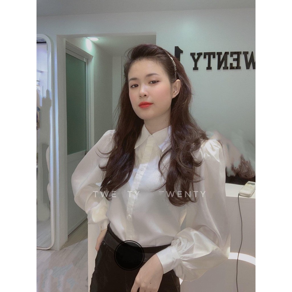 Áo sơ mi trắng tay bồng sang chảnh