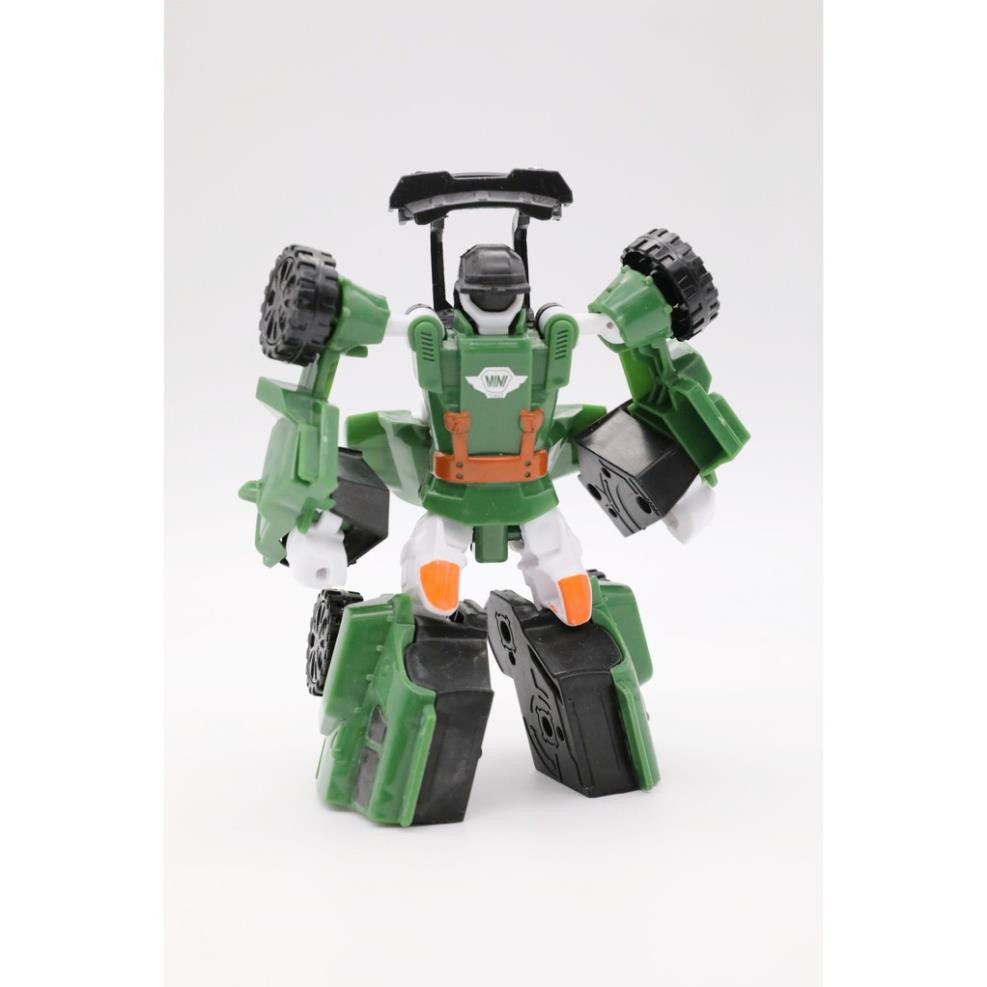 Robot biến hình thành siêu xe xanh
