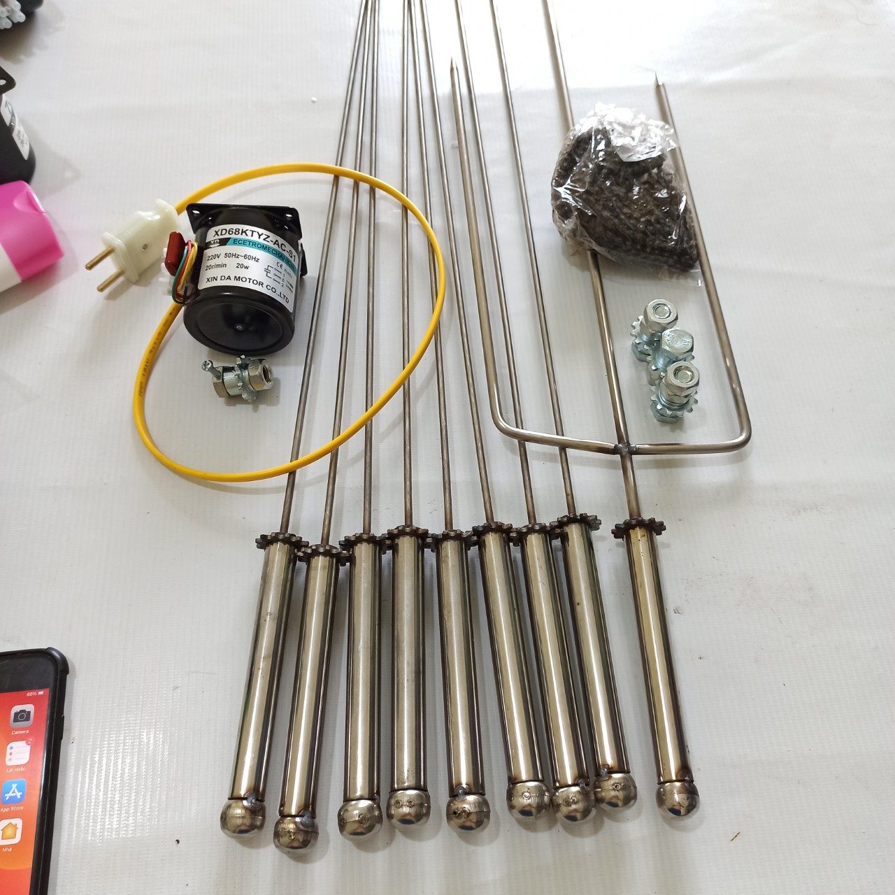 Mô tơ giảm tốc 220v-20w + bộ chế máy nướng 8 xiên+ 1 xiên vịt
