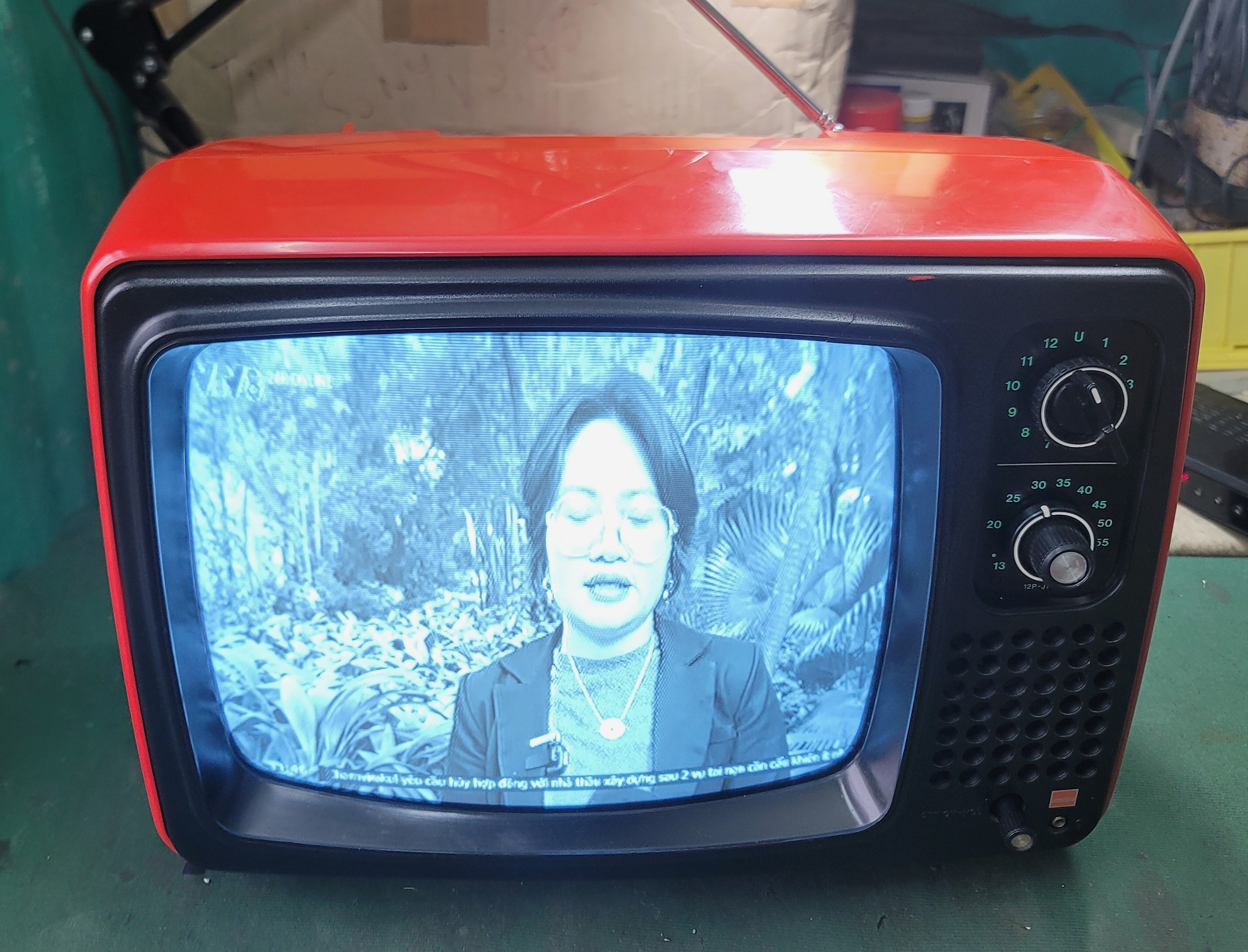 TV SHARP 12P-J7U Nhật Bản - Sắc Nét