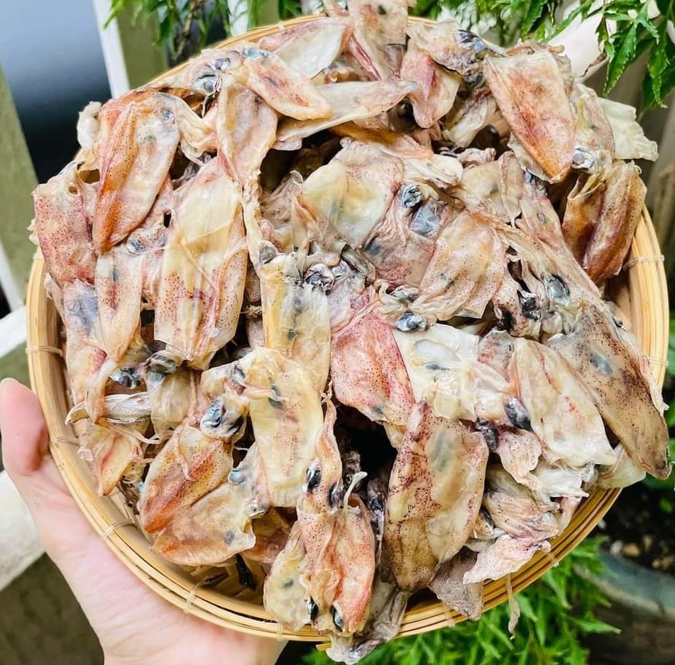 [ MIỄN PHÍ TẬN NHÀ]  1KG Khô Mực Chuối ÍT MẶN Thịt Dai Ngon Ngọt Khô Mực Biển Chuyên Nấu Canh Nước Lèo Nấu Mì Nấu Súp Rim Me Đặc Sản- Vựa Khô Nam Thiên
