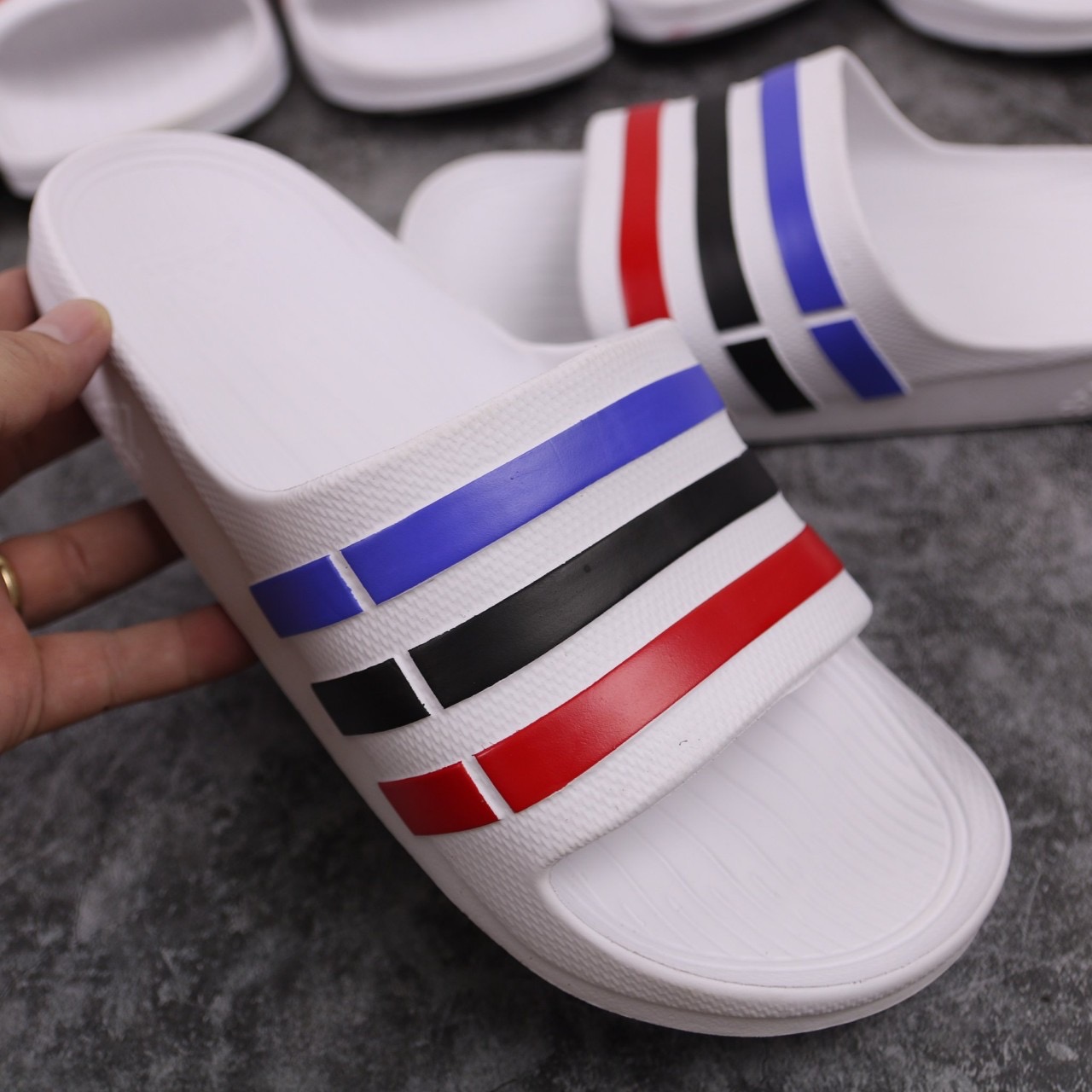 Dép Nam Đúc Duramo 3 Sọc Quai Ngang Hàng VNXK ( Hình Thật ) - Đế Trắng Sọc 3 Màu - Dép Quai Ngang 20201009 017