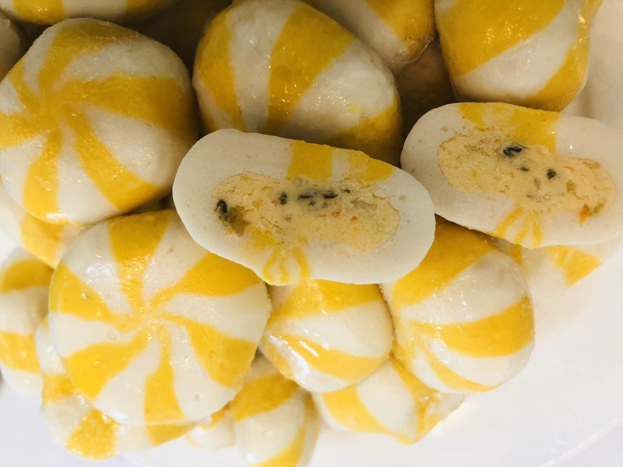 500gr viên thả lẩu nhân trứng tôm Phú mark (màu vàng)