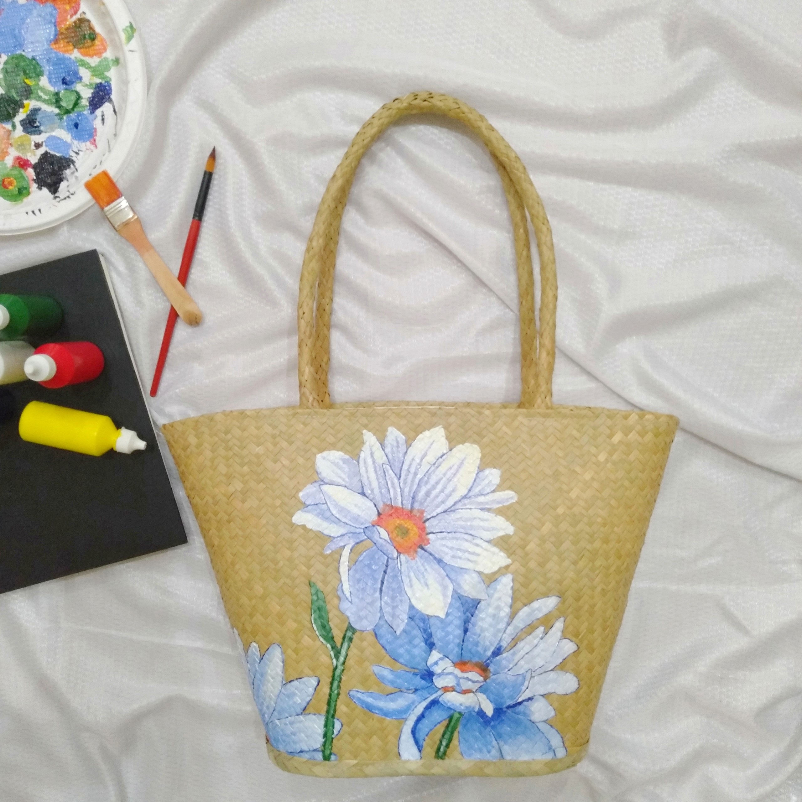 Túi cỏ bàng vẽ hoa
