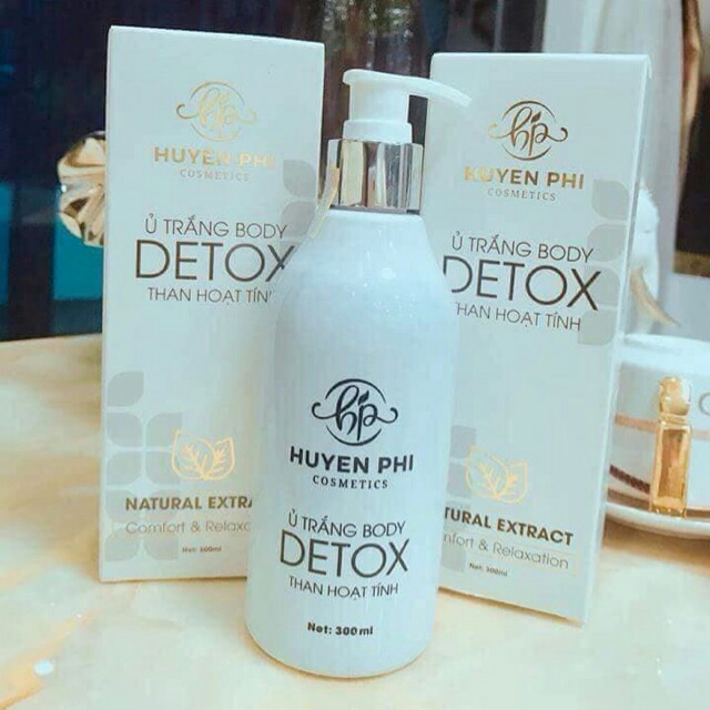 Ủ TRẮNG BODY DETOX THAN HOẠT TÍNH HUYỀN PHI DUNG TÍCH 300ml