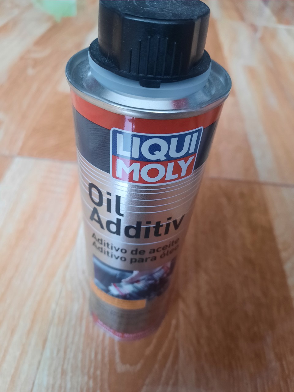 Phụ gia nhớt đ&ocirc̣ng cơ &ocirc t&ocirc phụ gia đ&ocirc̉ v&ocirc nhớt &ocirc t&ocirc Liqui Moly