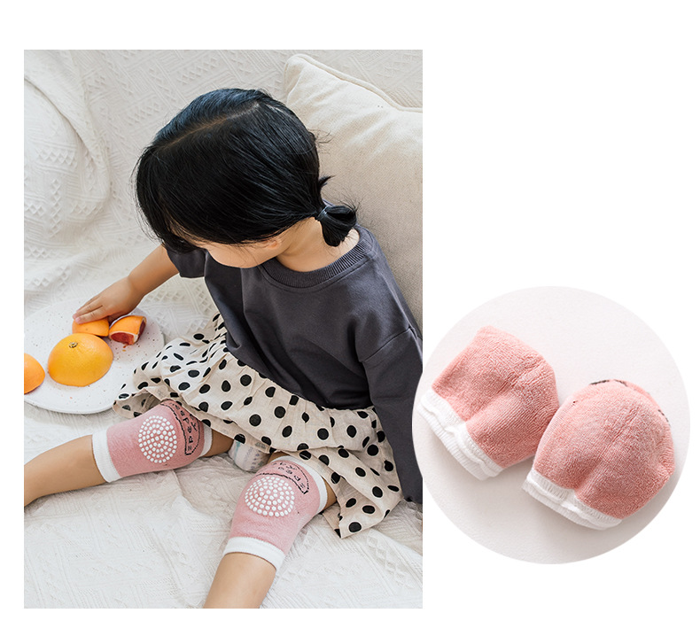 Vớ tất bảo vệ đầu gối cho bé tập bò tập đi