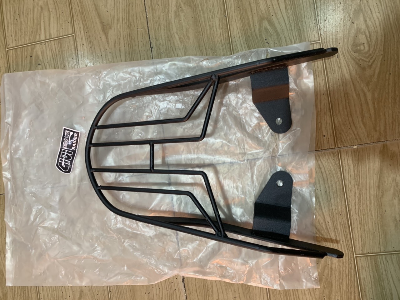 Cảng sau xe raider fi kiểu givi