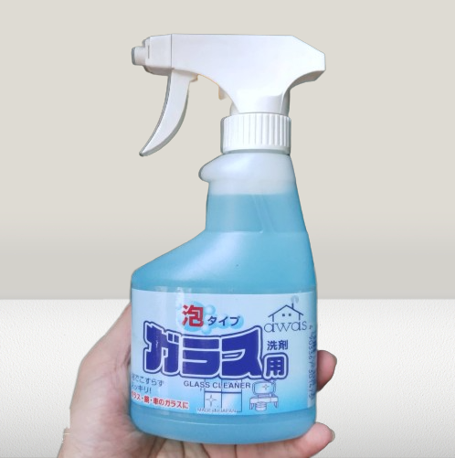 Chai xịt lau kính Rocket 300ml siêu sạch, siêu sáng bóng, hàng Nhật nội địa