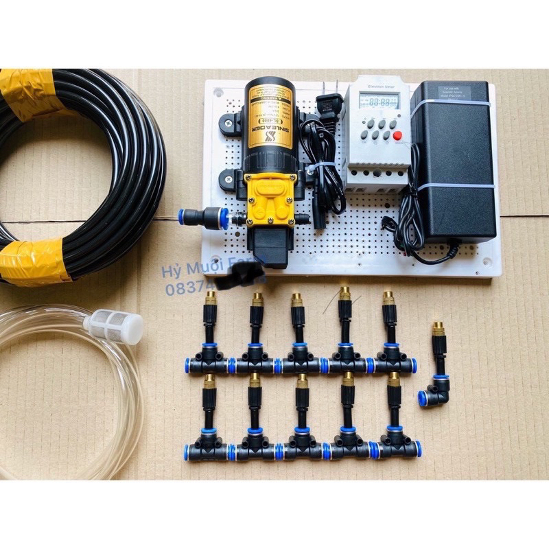 Bộ phun sương 11 béc đồng có kèm bơm 12v và timer hẹn giờ; hẹn giờ wifi
