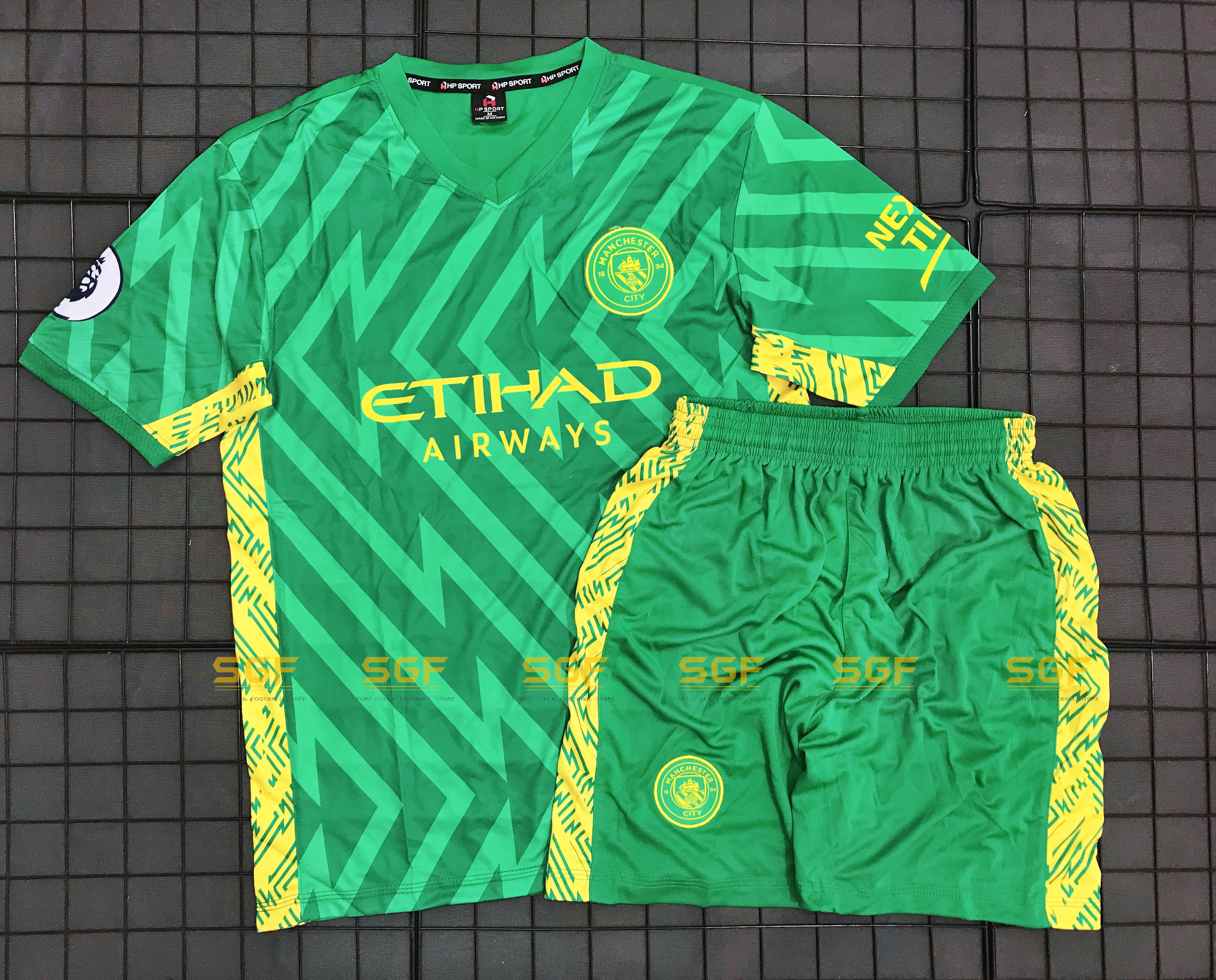 [HCM]Quần Áo Bóng Đá MANCITY xanh lá thủ môn sân nhà 2023